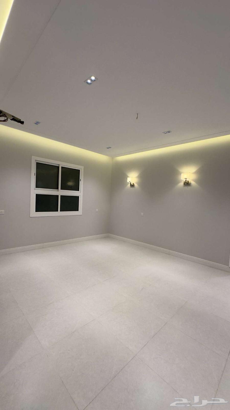 6 bedroom apartment in King Fahd 3