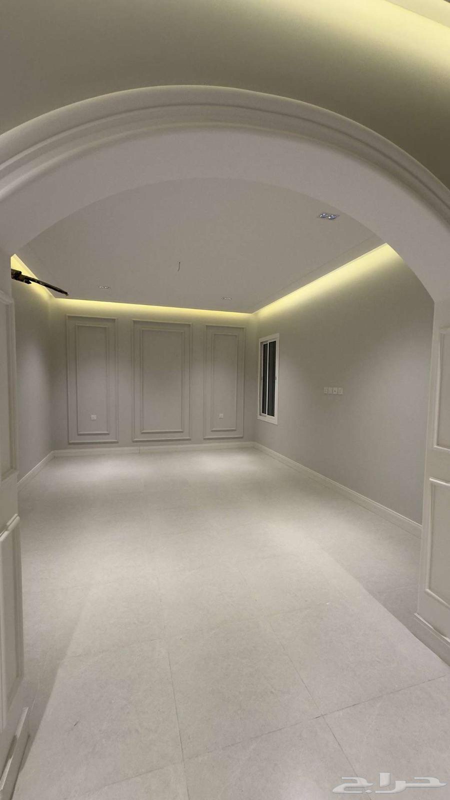 6 bedroom apartment in King Fahd 6
