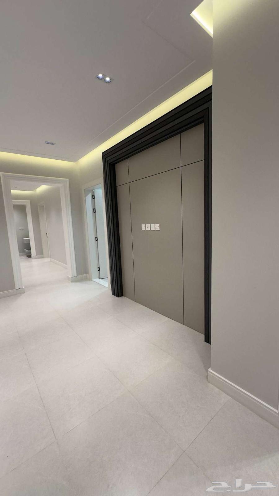6 bedroom apartment in King Fahd 7