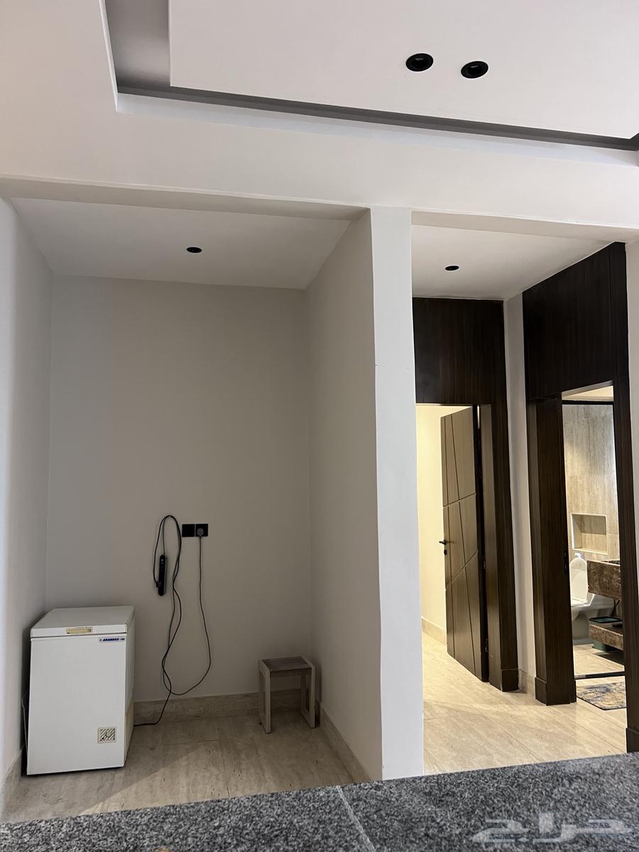 6 bedroom apartment in Ash Shulah 32