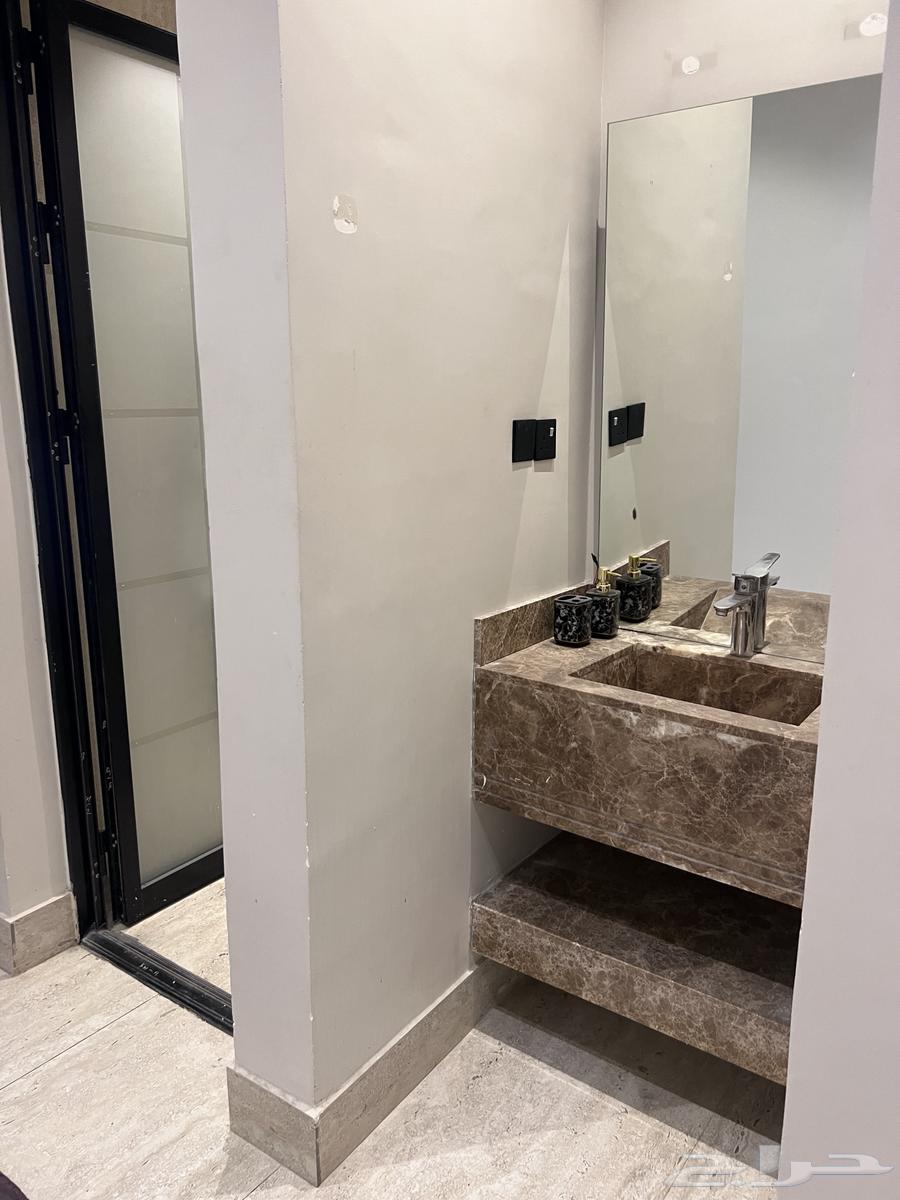 6 bedroom apartment in Ash Shulah 6