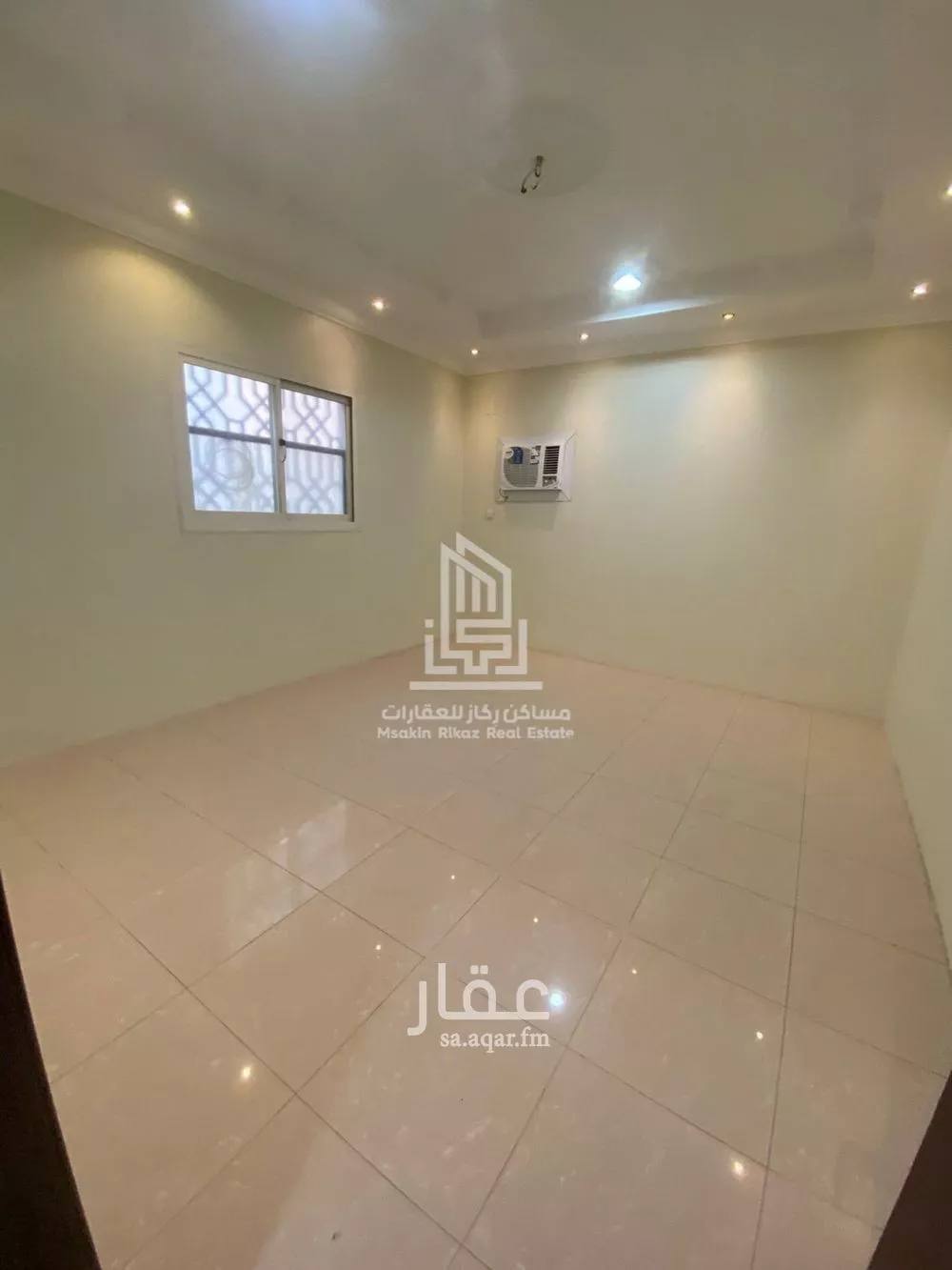 5 bedroom floor in Al Salam 12
