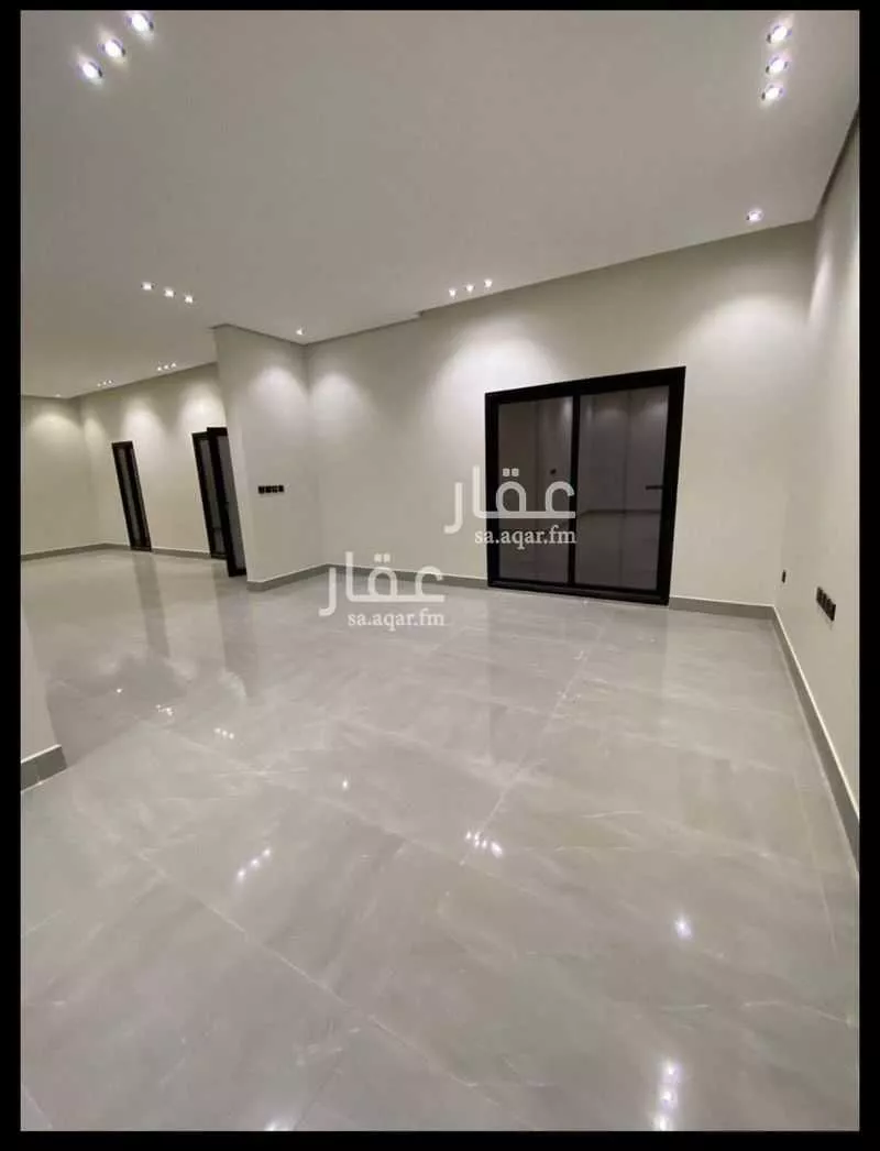 4 bedroom villa in Al Rimal 5