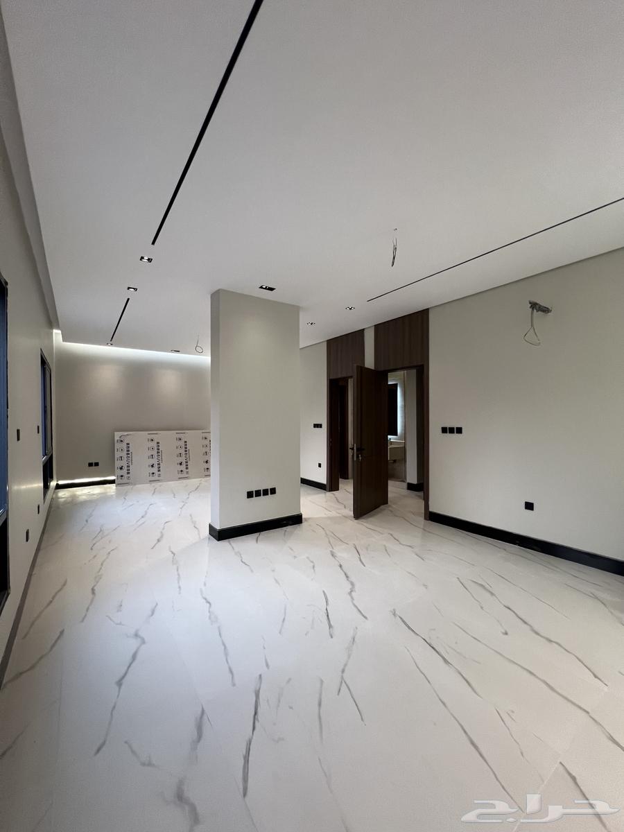 شقة 5 غرف في الشوقية 2