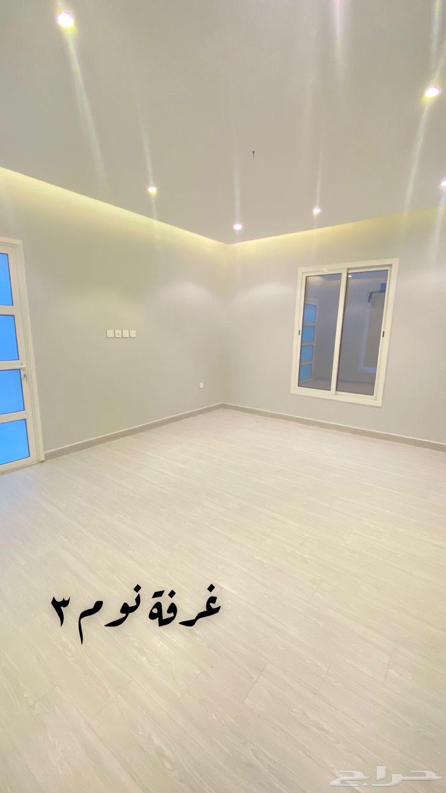 فيلا 9 غرف في العروبة 15