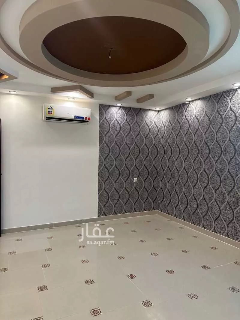 شقة 4 غرف في جشم 8