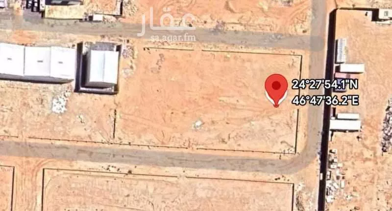 أرض 800 م² في الغنامية 2