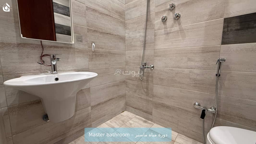 5 bedroom villa in Al Malqa, Riyadh 13
