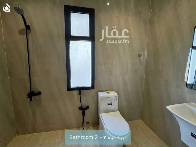 دور 3 غرف في العارض 11