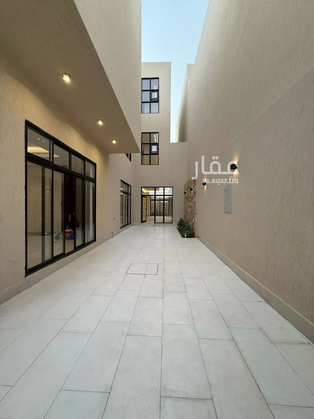 6 bedroom villa in Al Mahdiyyah 20