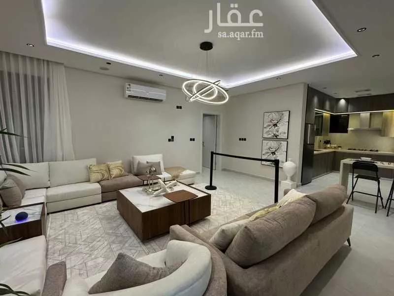 شقة 5 غرف في طيبة 4