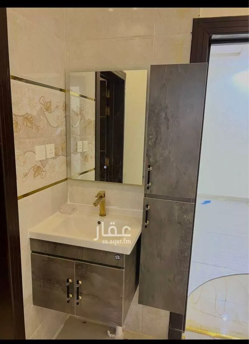 3 bedroom floor in Okaz 19