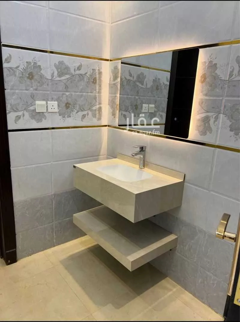 3 bedroom floor in Okaz 23