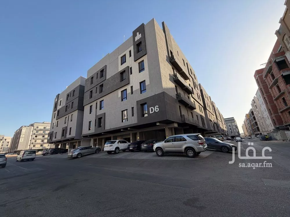 5 bedroom apartment in Al Marwa 2