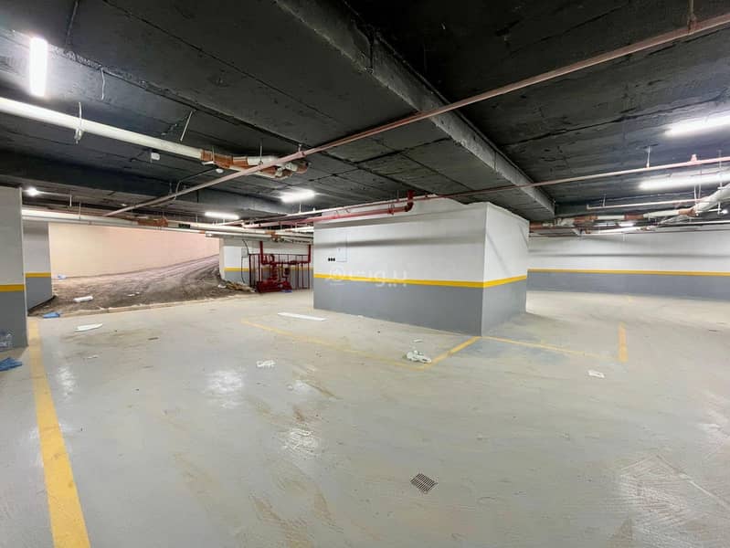 4 bedroom apartment in Al Mahdiyyah, Riyadh 6
