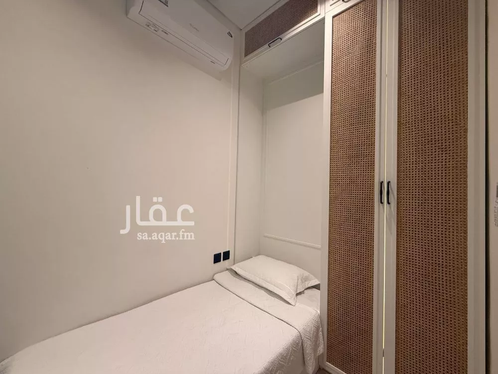 دور 3 غرف في النرجس 13
