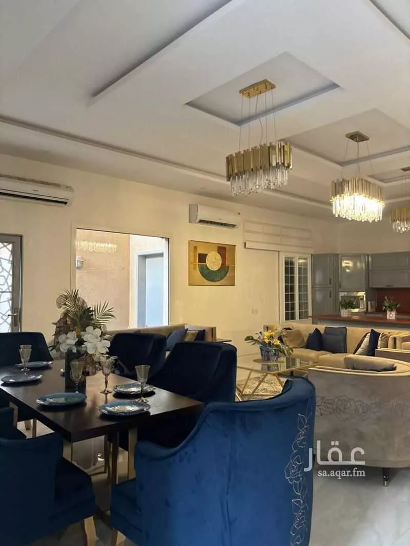 4 bedroom floor in Irqah 10