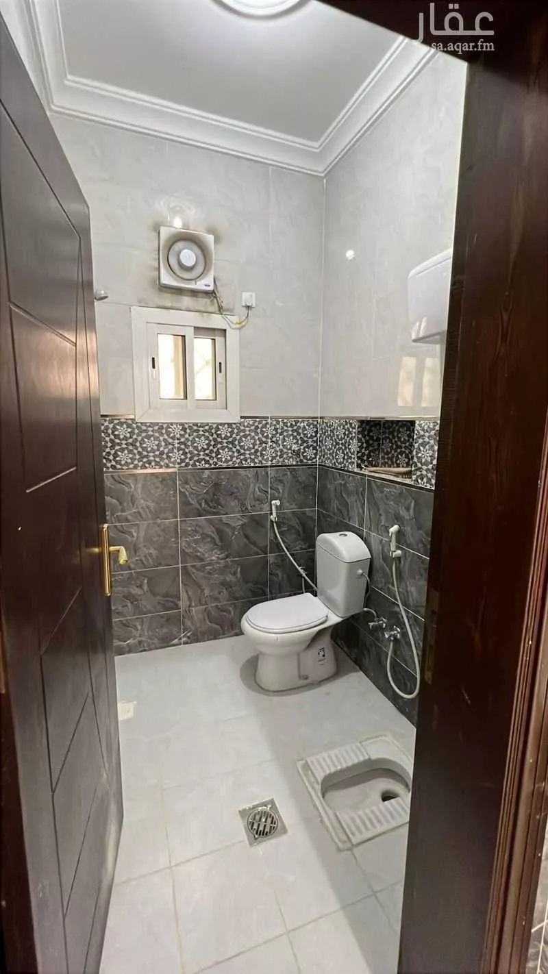 4 bedroom apartment in Al Ajawid 2