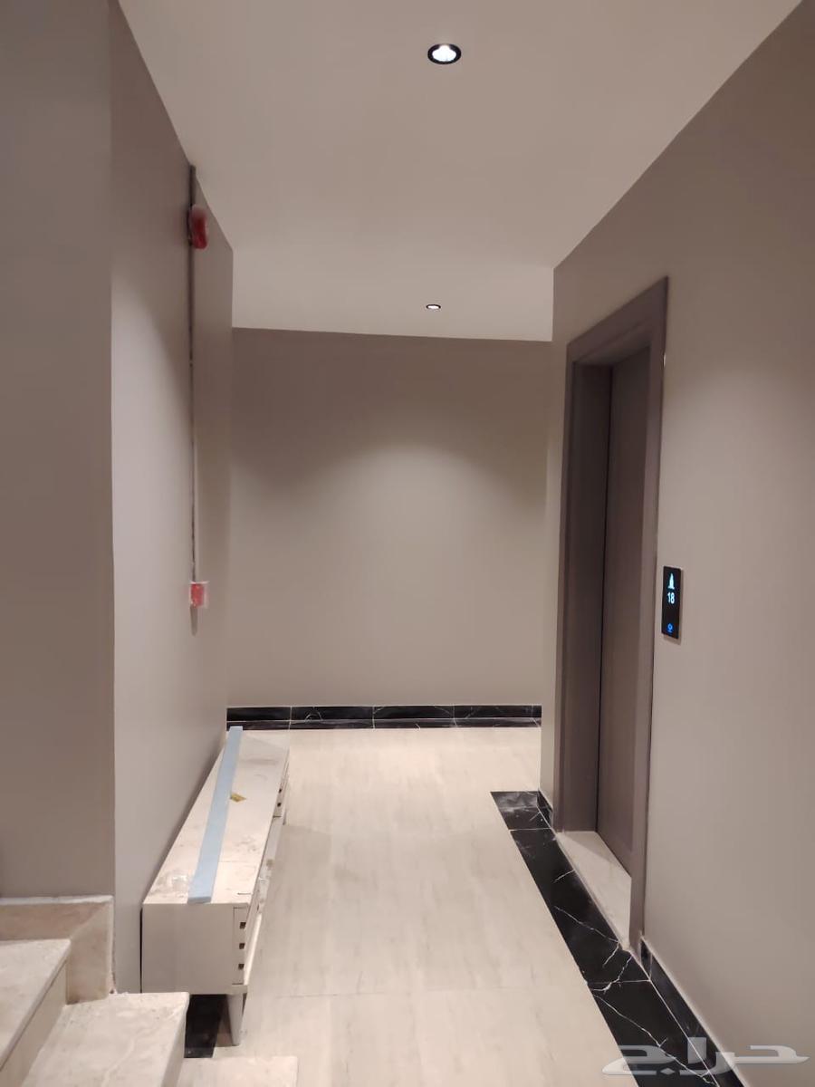 5 bedroom apartment in Al Hamra 9