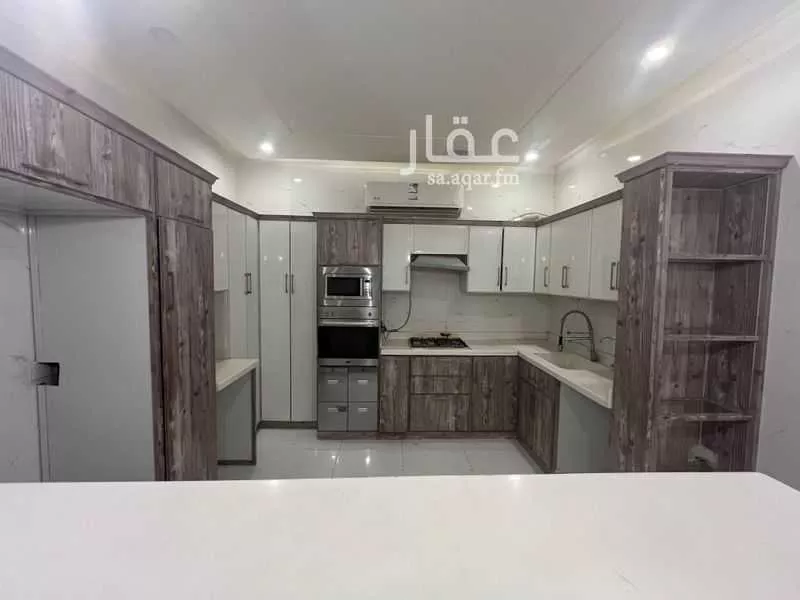 3 bedroom apartment in Al Aridh 8