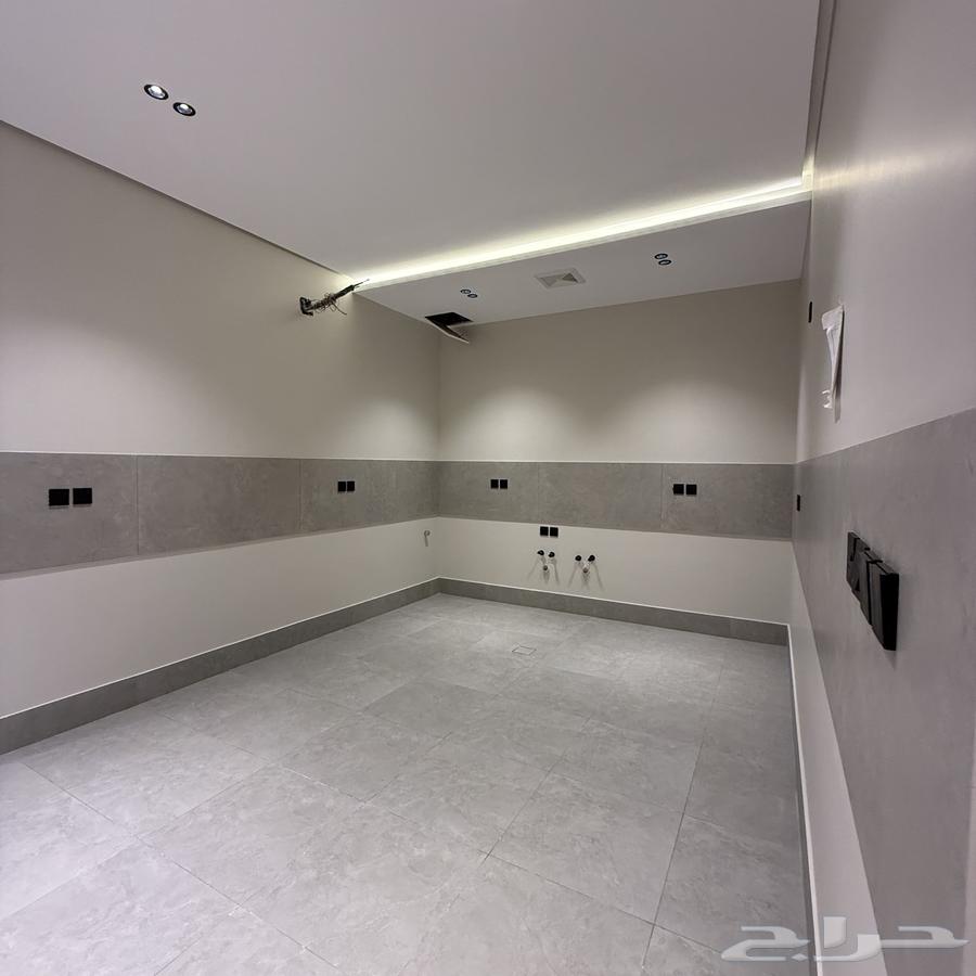 6 bedroom apartment in Wali Al Ahd 18