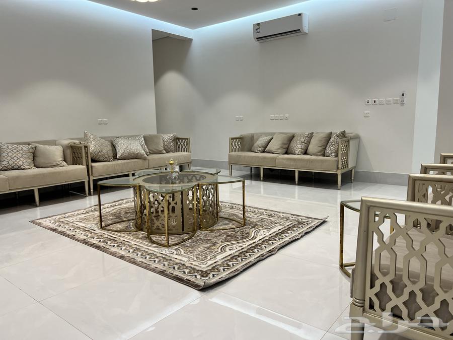 شقة 6 غرف في السكب 2