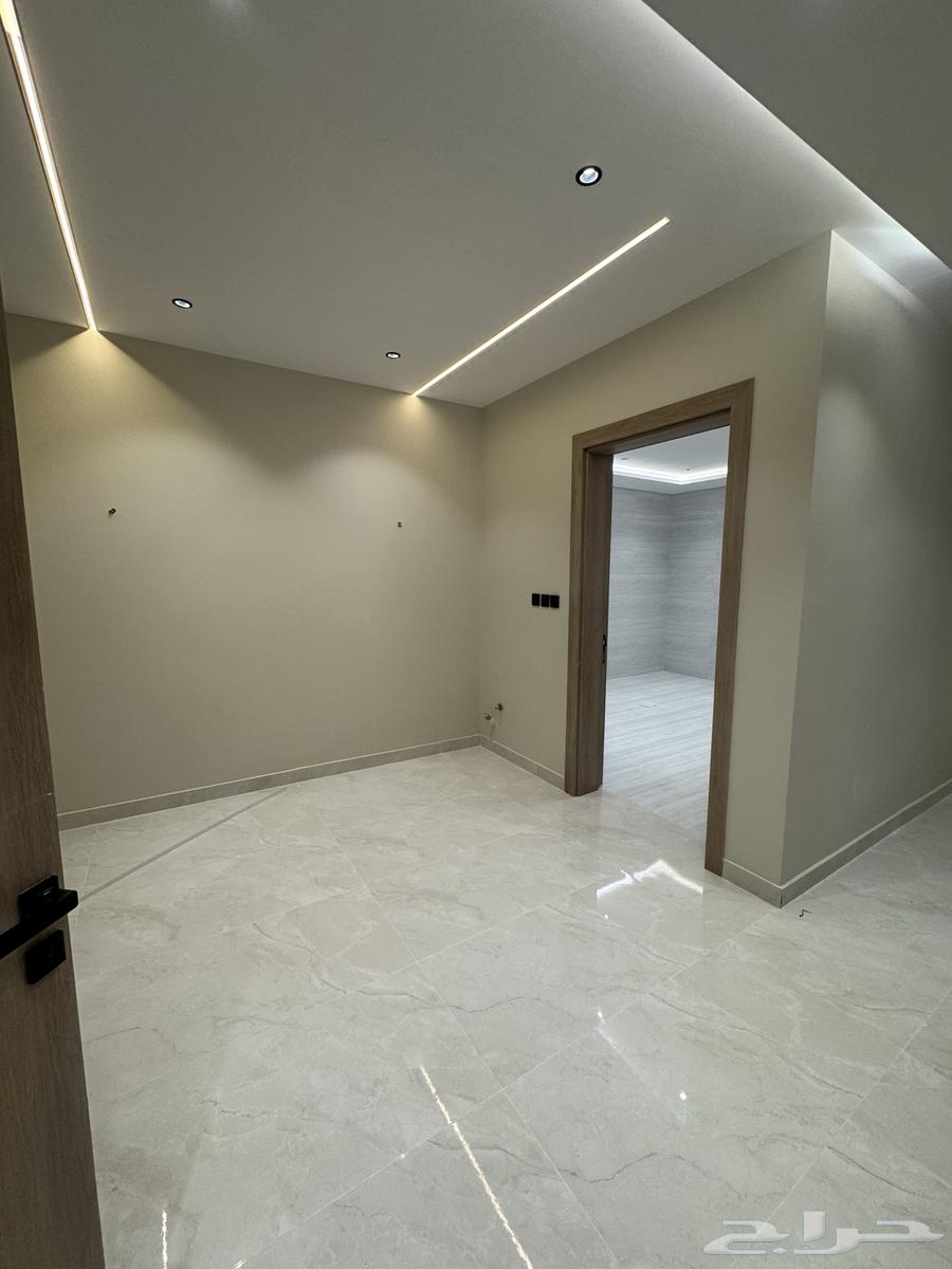 6 bedroom apartment in Bani Bayadah 13