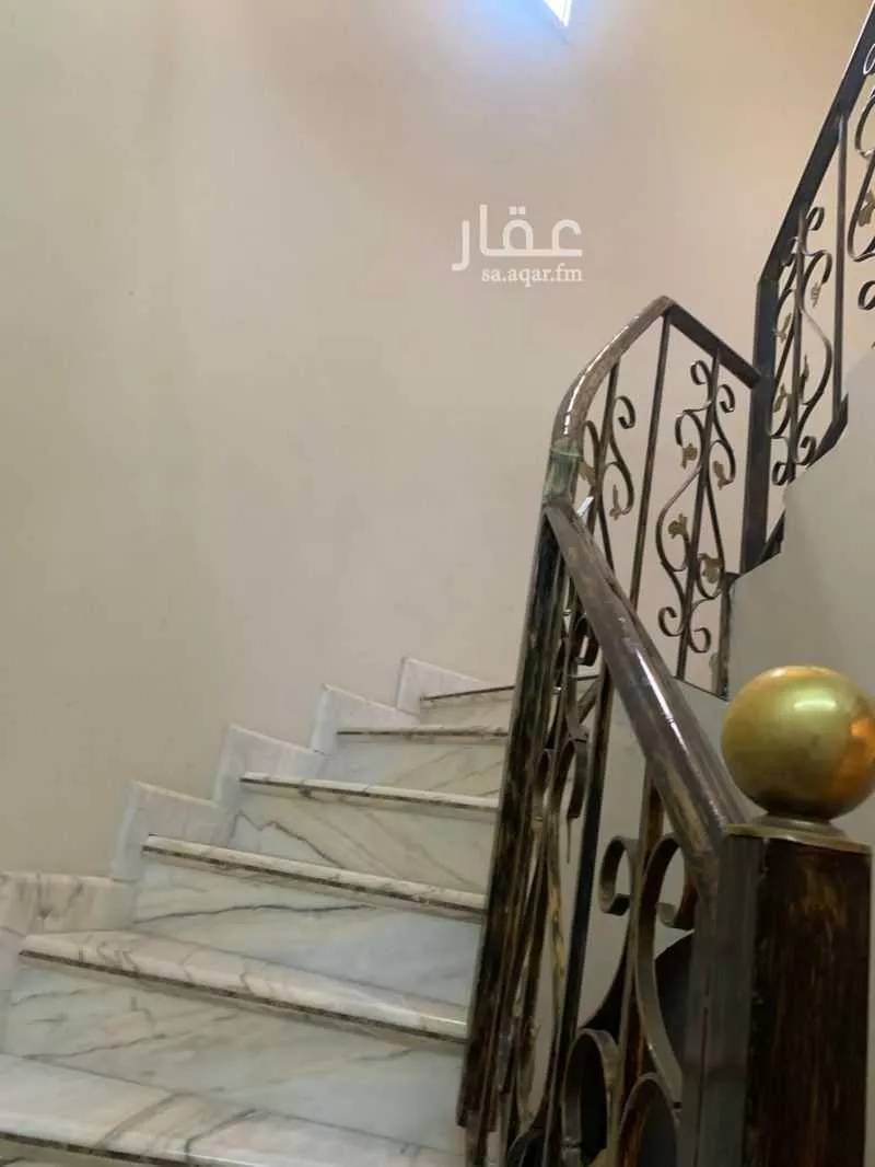فيلا 5 غرف في الحمراء 3