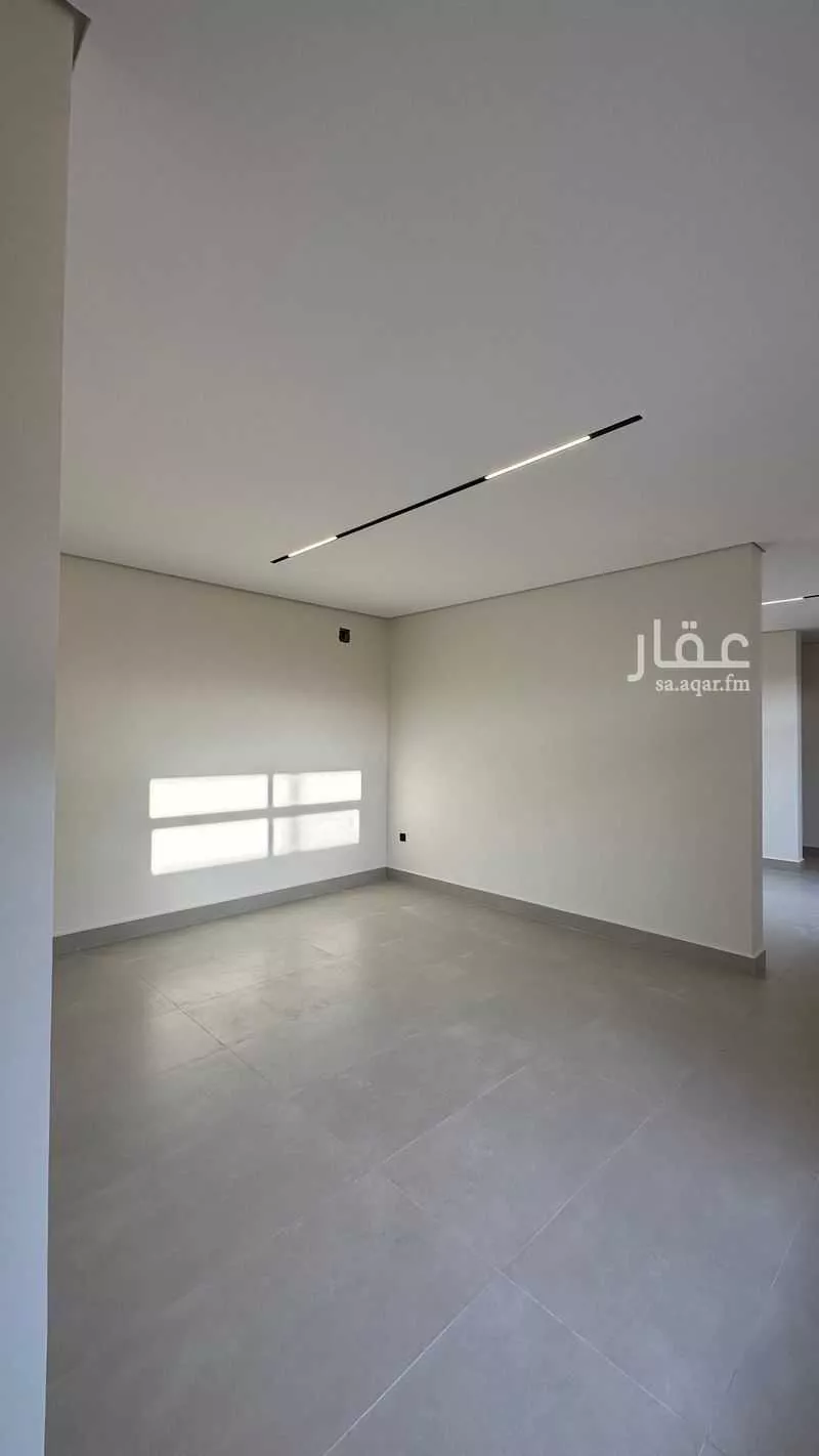 5 bedroom villa in Al Rimal 4