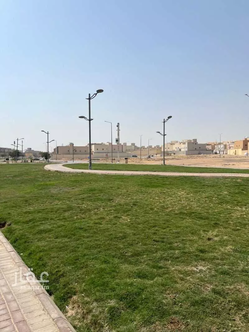فيلا 8 غرف في طيبة 7