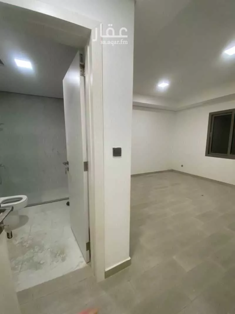 6 bedroom villa in Al Narjis 3