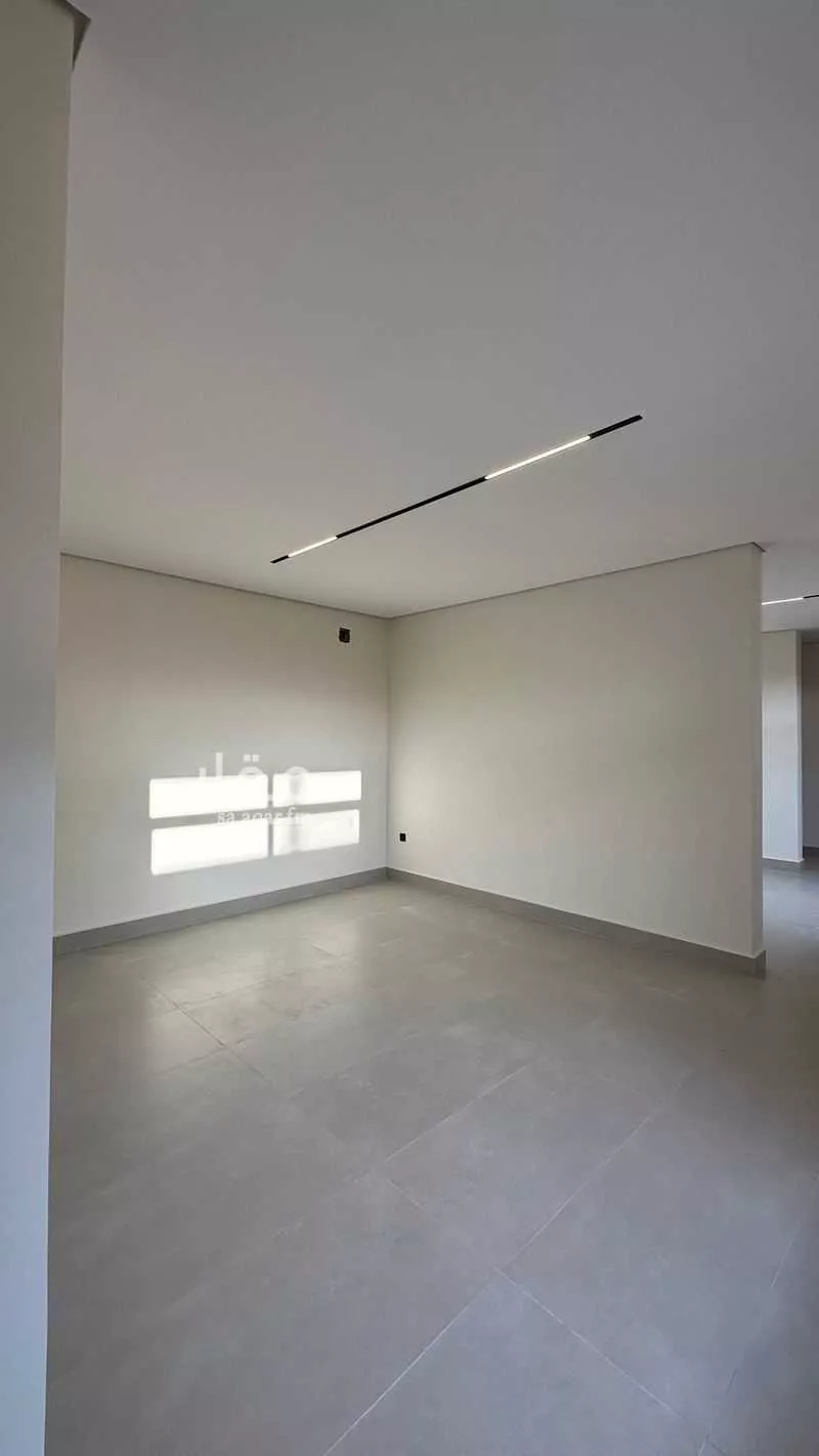 5 bedroom villa in Al Rimal 4