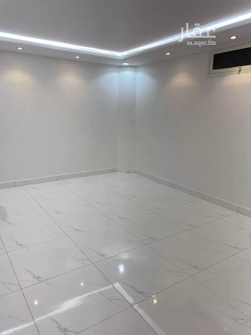 1 bedroom floor in Al Yarmouk 9