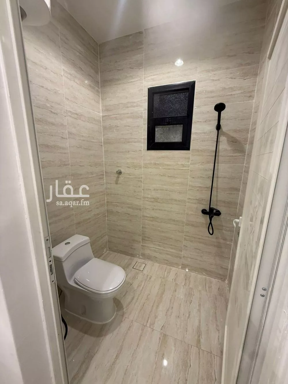 شقة 3 غرف في السعادة 3