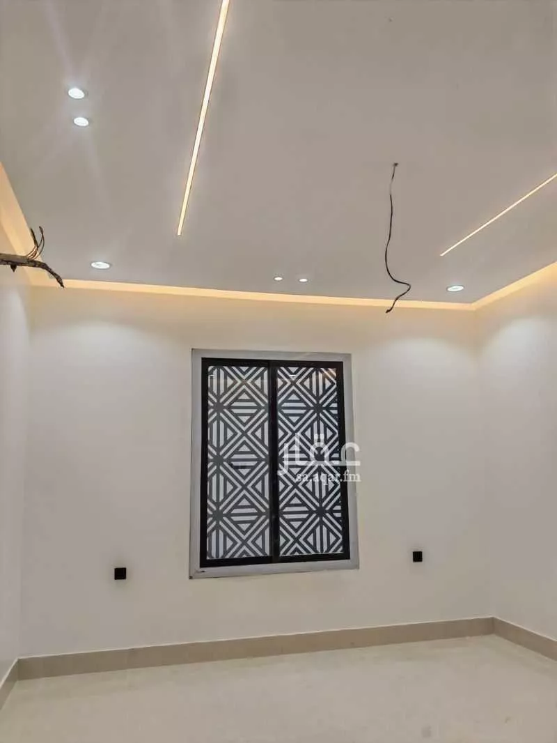 دور 5 غرف في طيبة 9