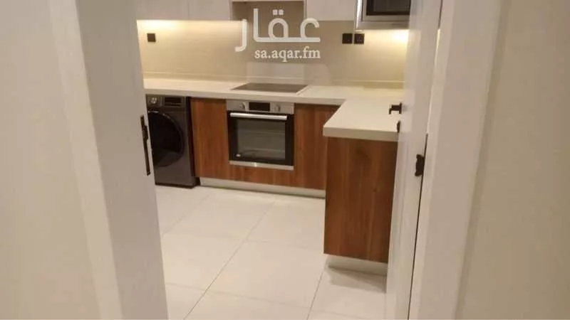 شقة 5 غرف في الفيصلية 6