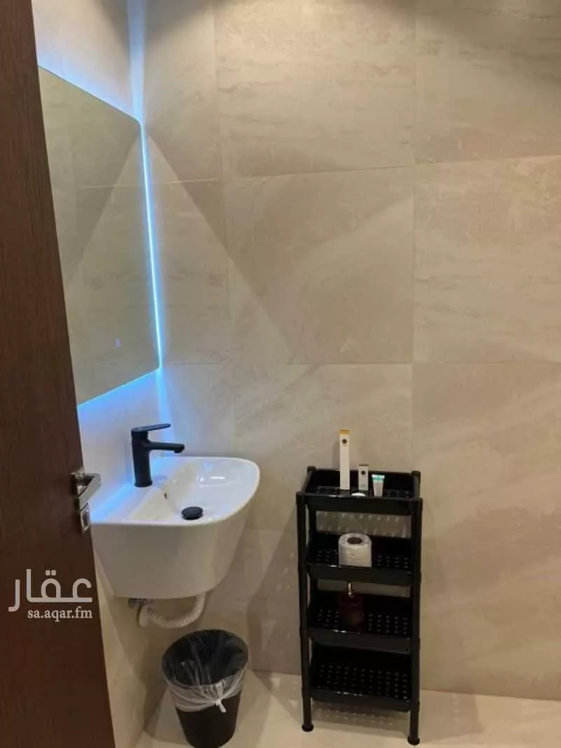 شقة 4 غرف في الواحة 4