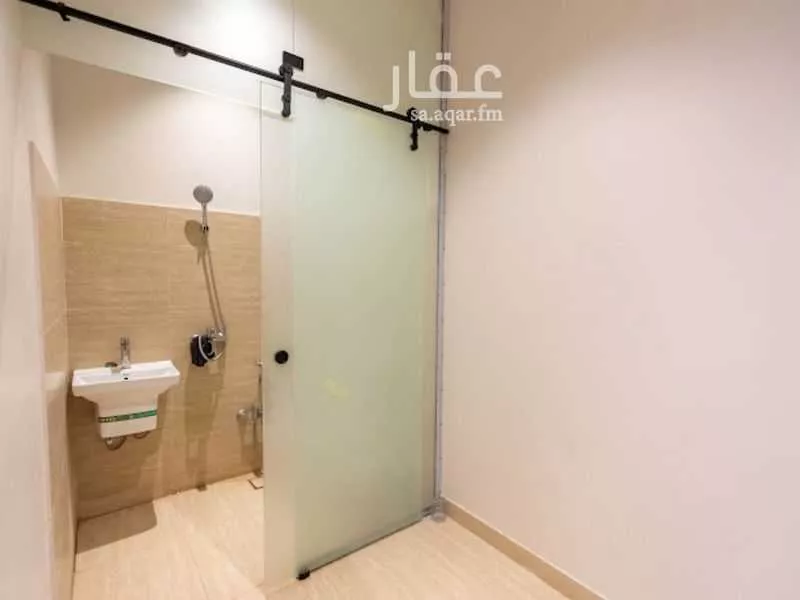 3 bedroom floor in Al Izdihar 13