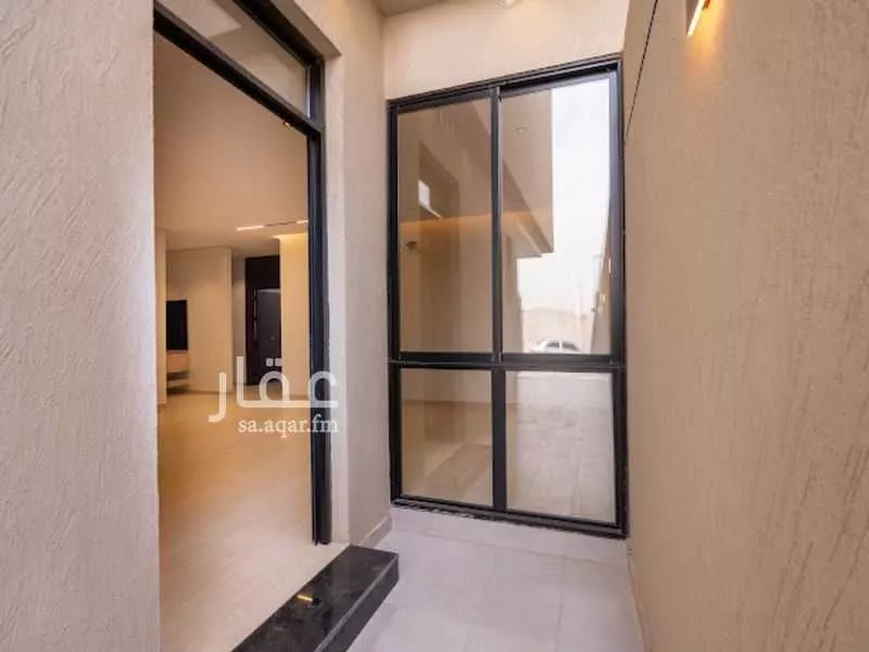 3 bedroom floor in Al Izdihar 10