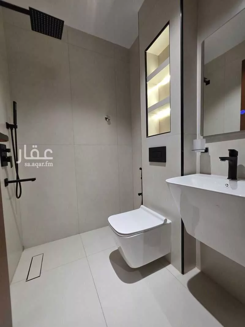 3 bedroom apartment in Batha Quraysh 14