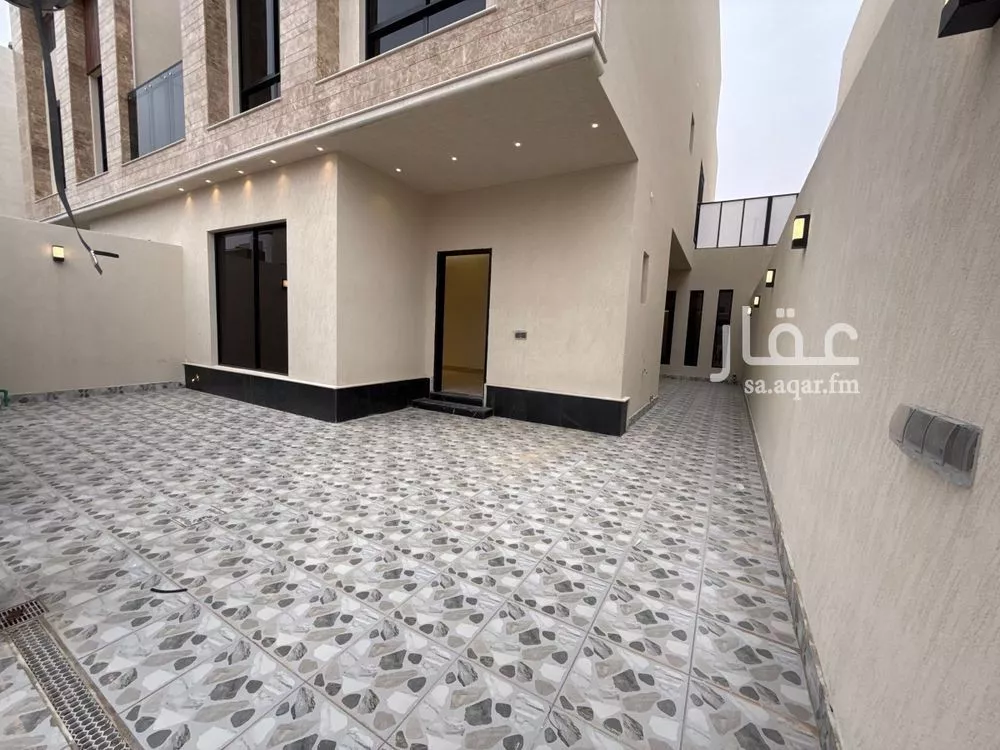 فيلا 5 غرف في الرمال 8