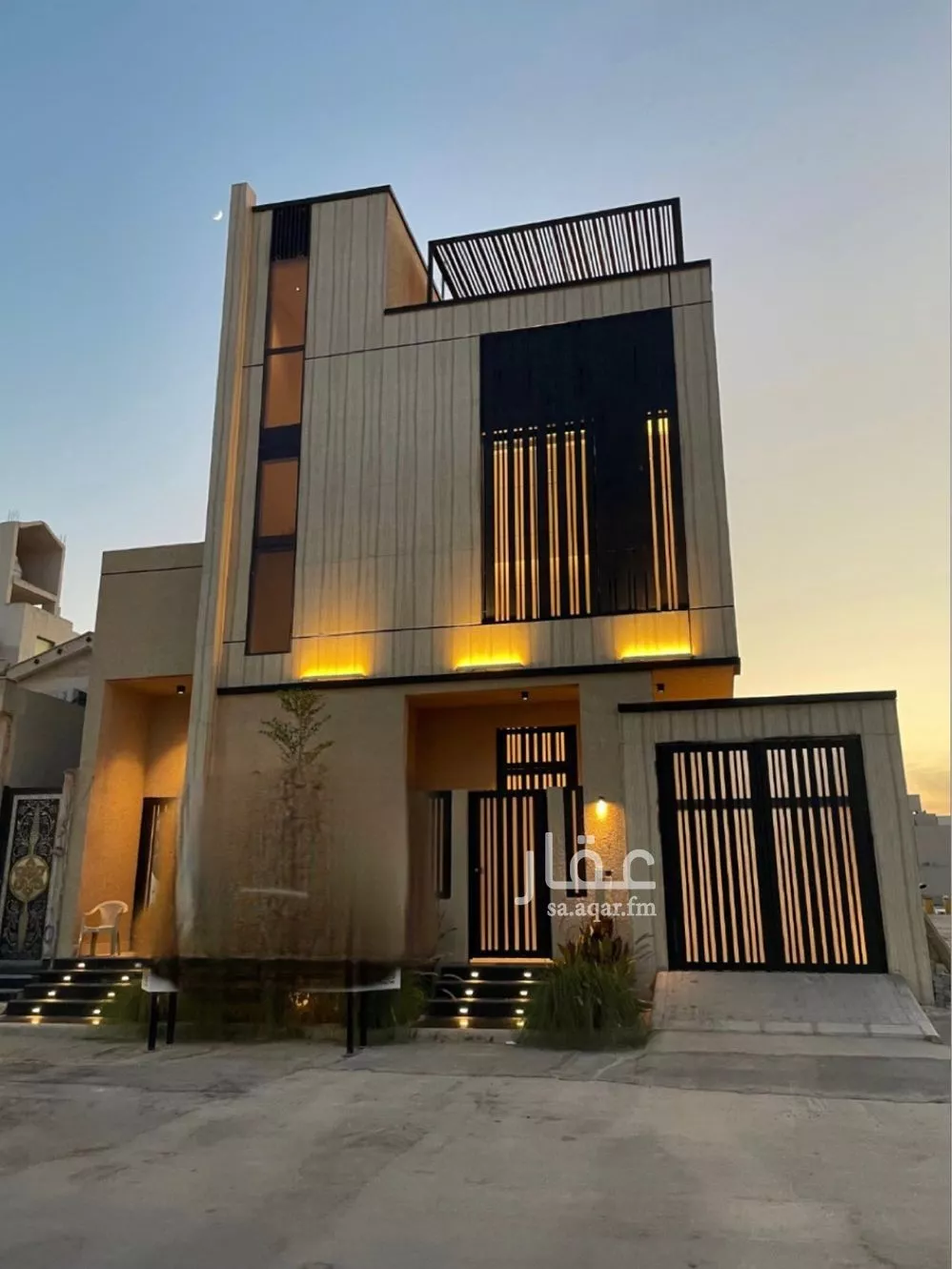 6 bedroom villa in Al Mahdiyyah 2