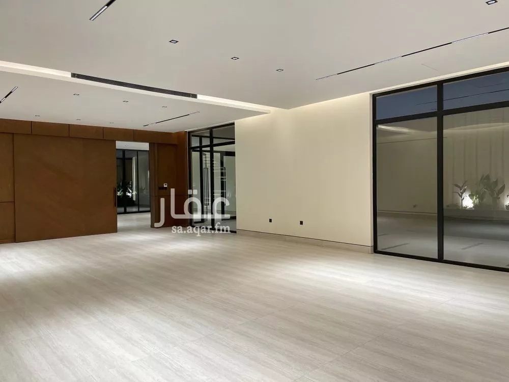 6 bedroom villa in Al Mahdiyyah 16