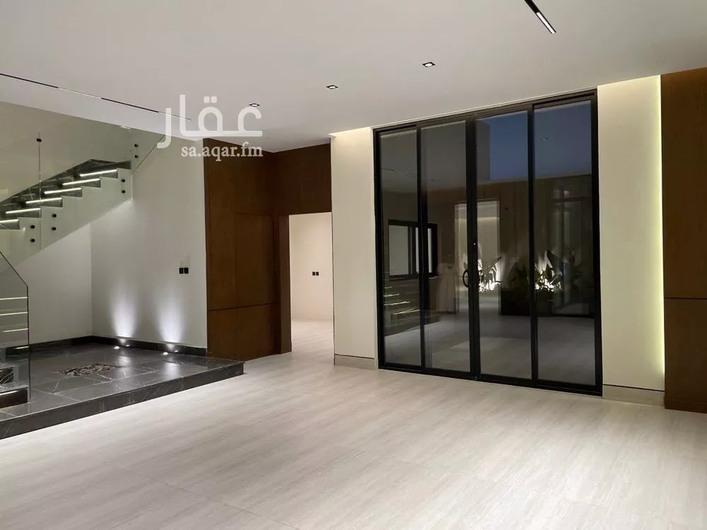 6 bedroom villa in Al Mahdiyyah 9