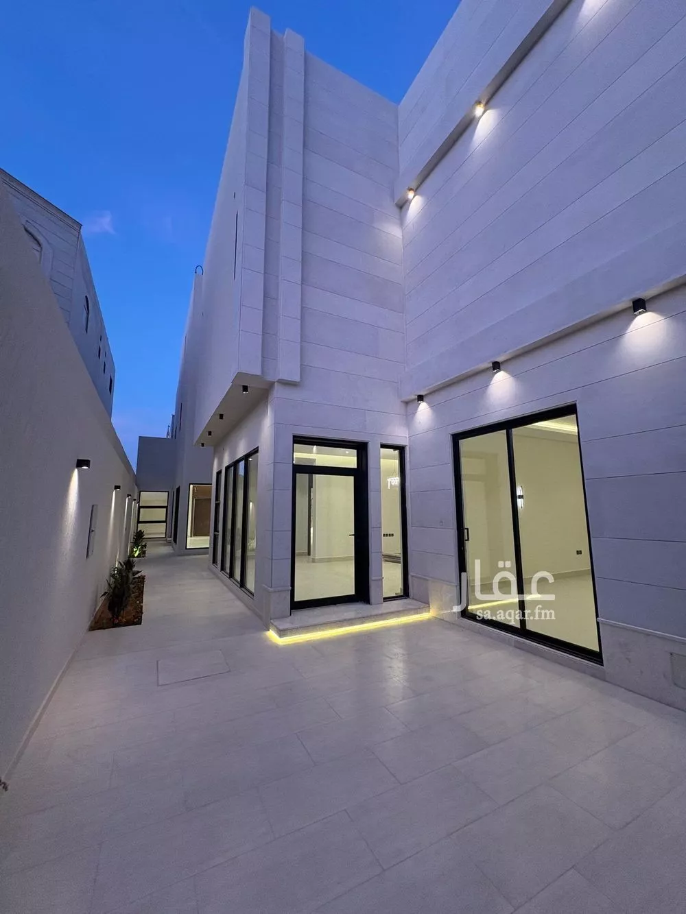 6 bedroom villa in Al Mahdiyyah 11