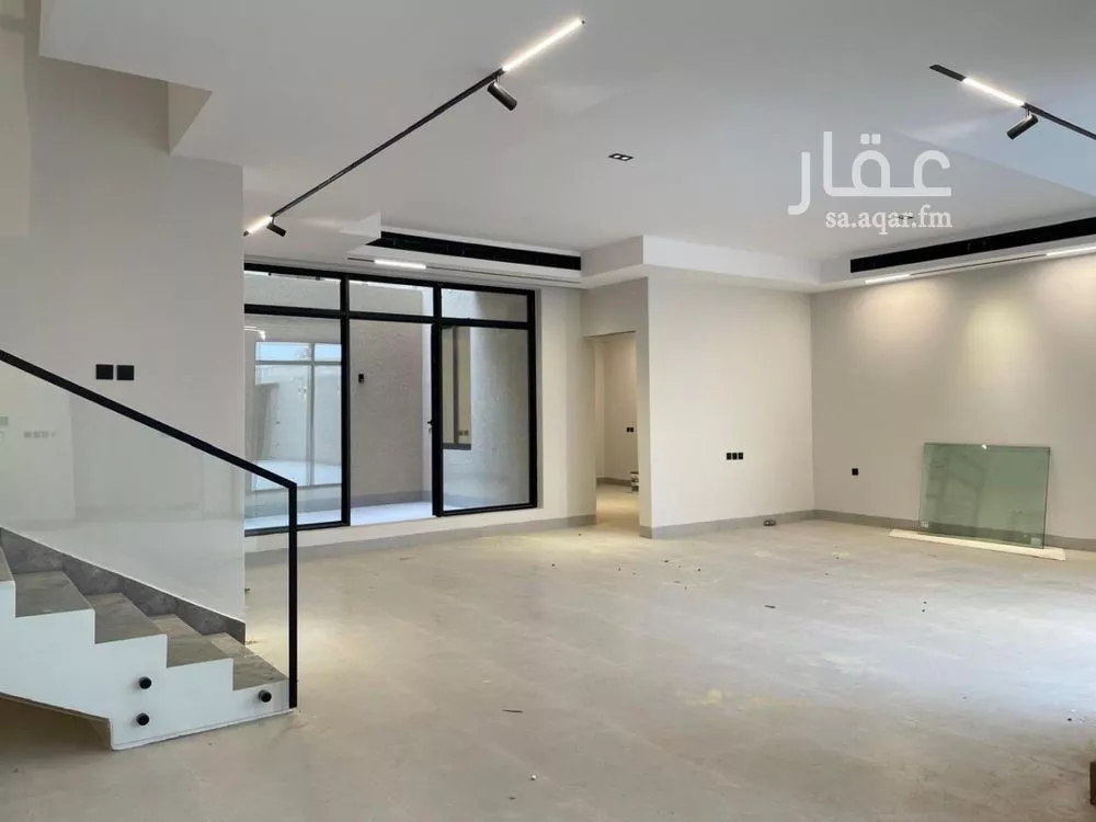 7 bedroom villa in Al Mahdiyyah 2