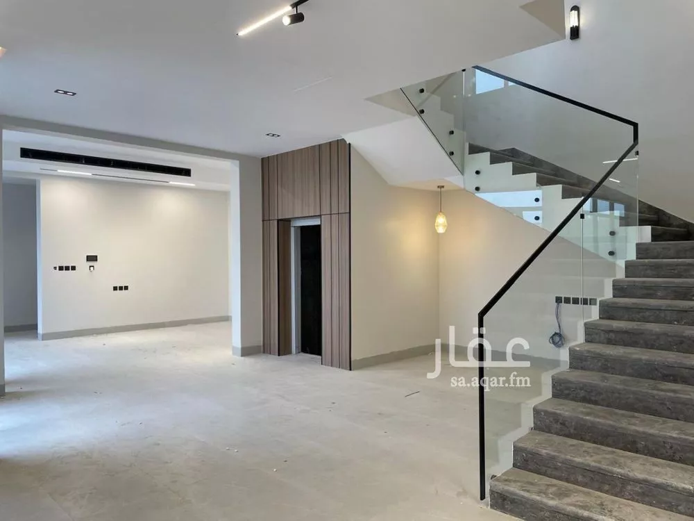 7 bedroom villa in Al Mahdiyyah 13