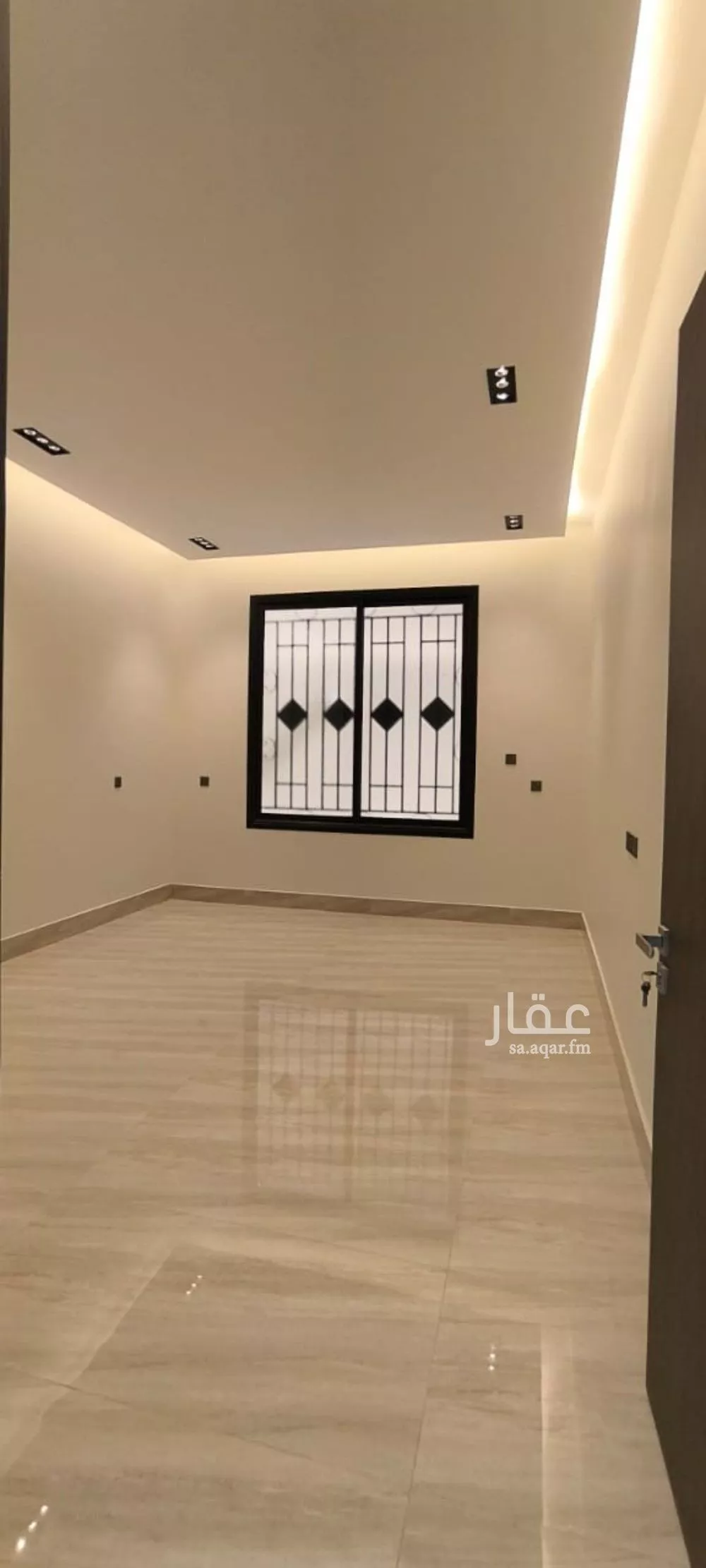 فيلا 5 غرف في الرمال 22