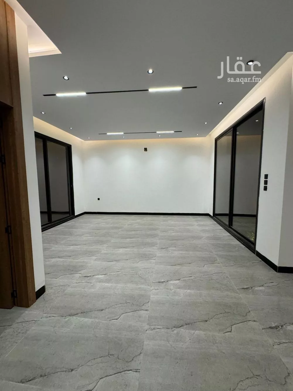 فيلا 5 غرف في المهدية 6