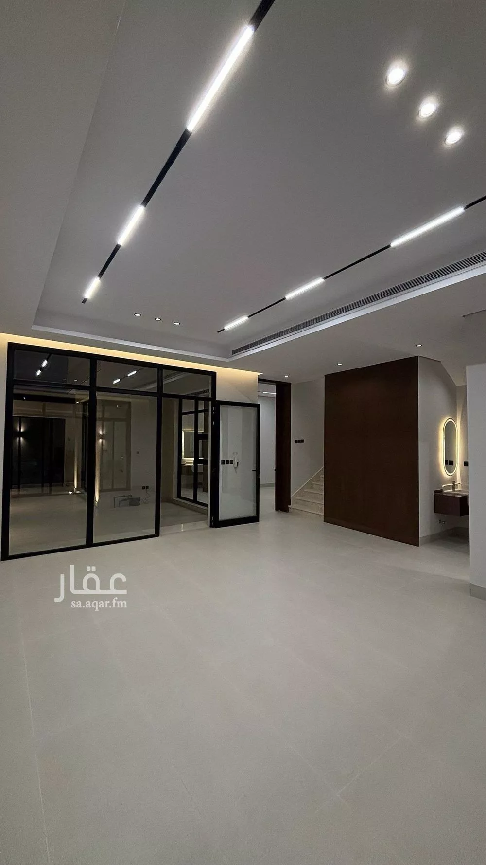 6 bedroom villa in Al Mahdiyyah 2